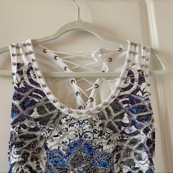 Zarga white glittery pattern dress with lace back - Picture 5 of 8